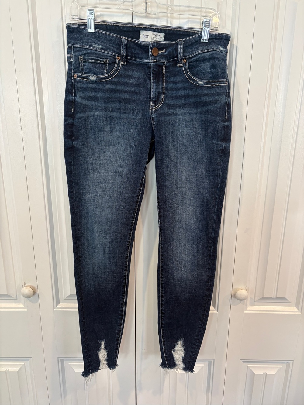 BKE Victoria universal fit mid rise ankle skinny jeans size 27